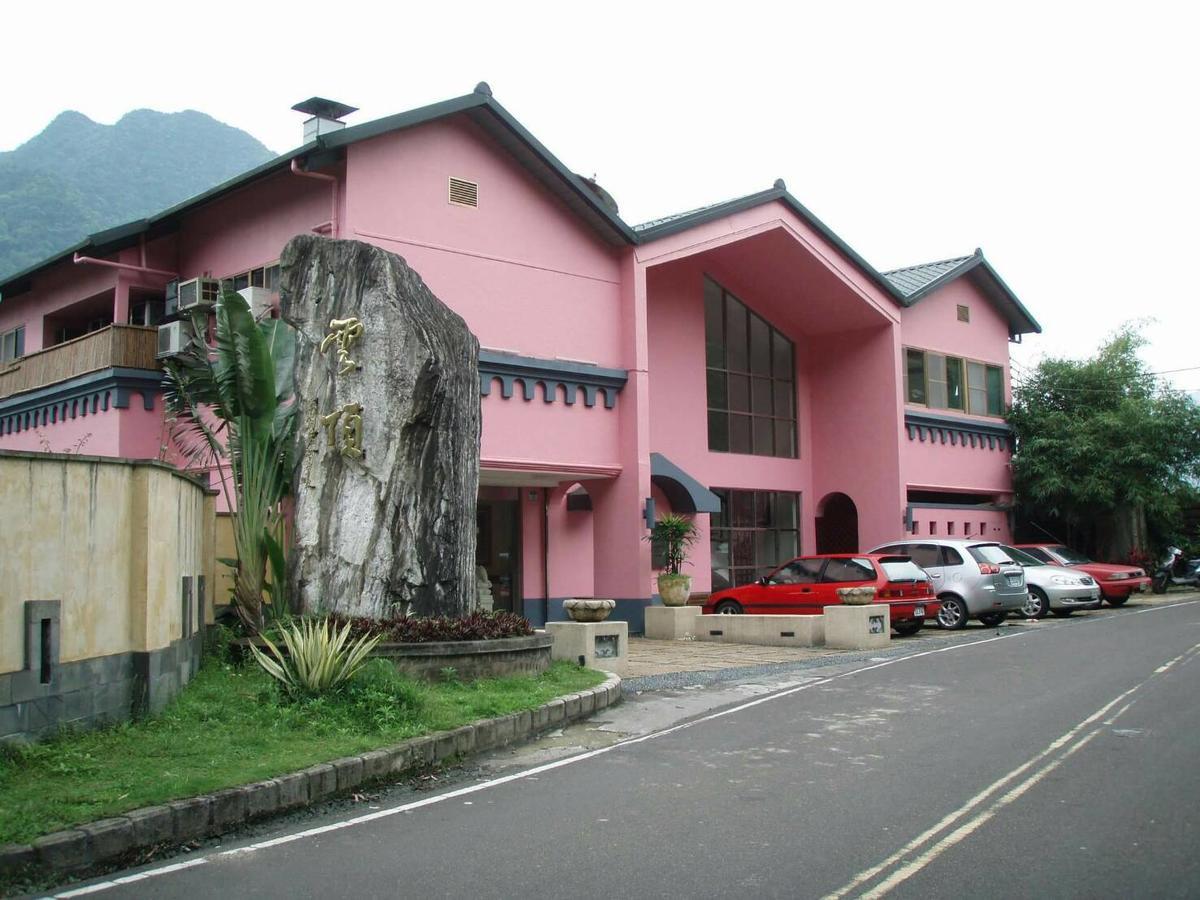 Cloud Garden Homestay Wulai Zewnętrze zdjęcie